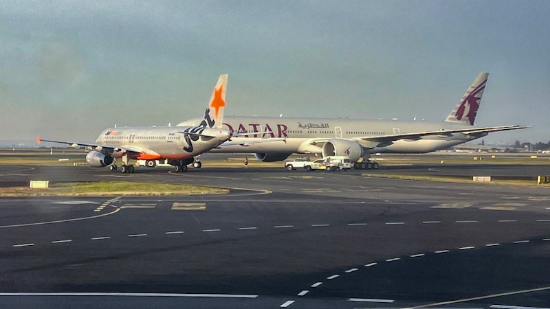 Jetstar and Qatar Airways plane nearly collide on runway