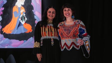 How an Australian veteran and an Afghan refugee found healing through art and friendship