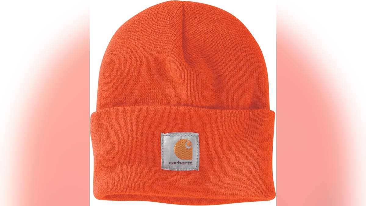 A good winter hat helps you stay warm while walking in the winter. 