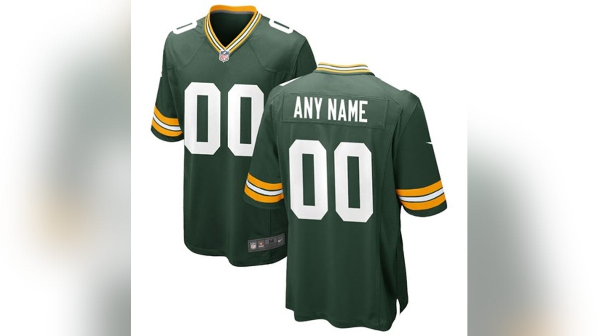 A jersey in classic Packers colors can help you show off your love for your team.