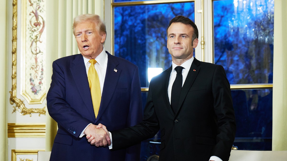 macron trump