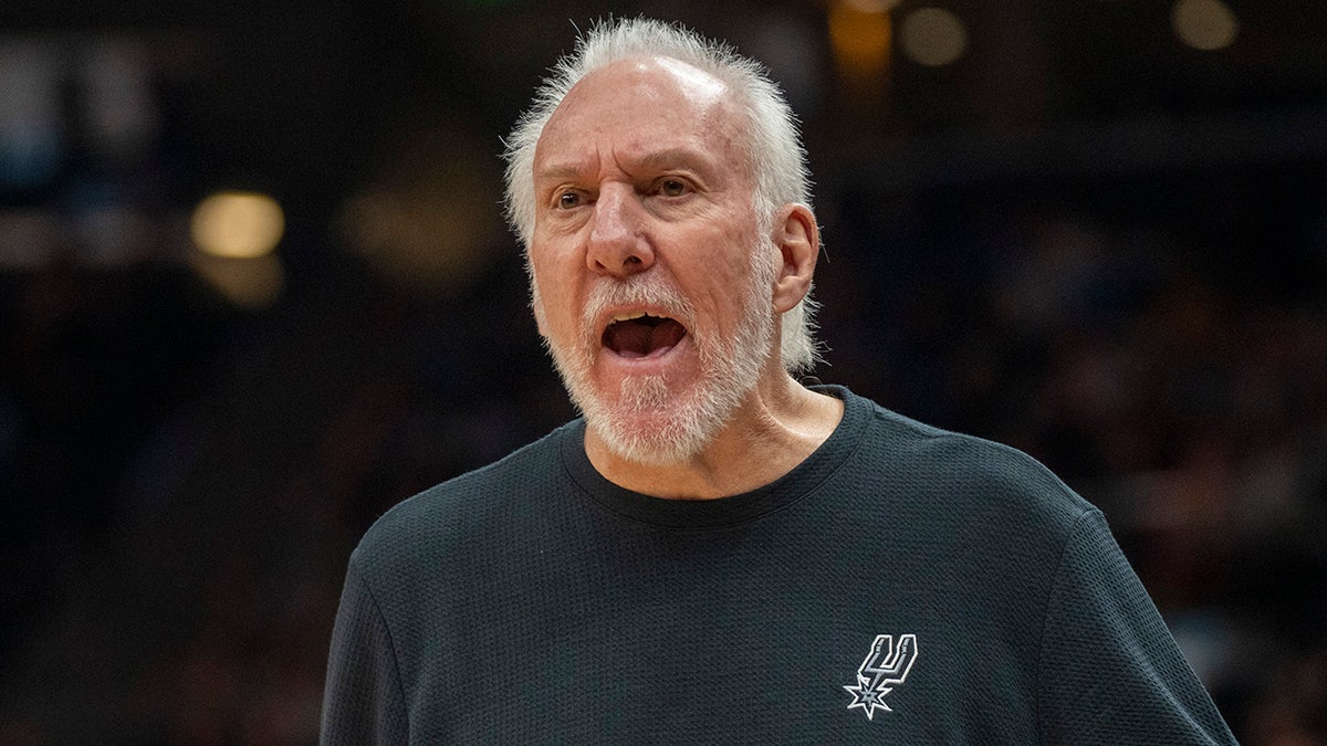 Gregg Popovich vs Jazz