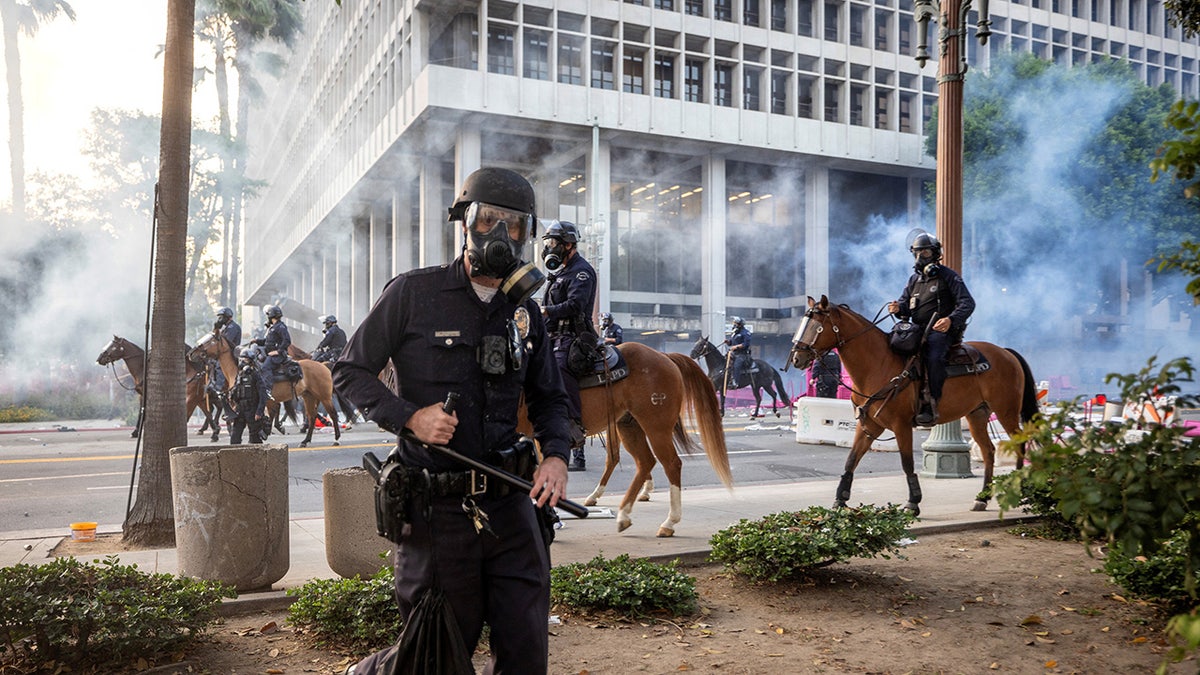 LA riots 2025
