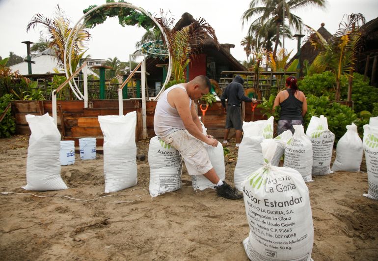 Hurricane Erick Mexico preparations