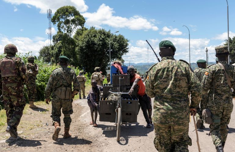Ugandan sodiers