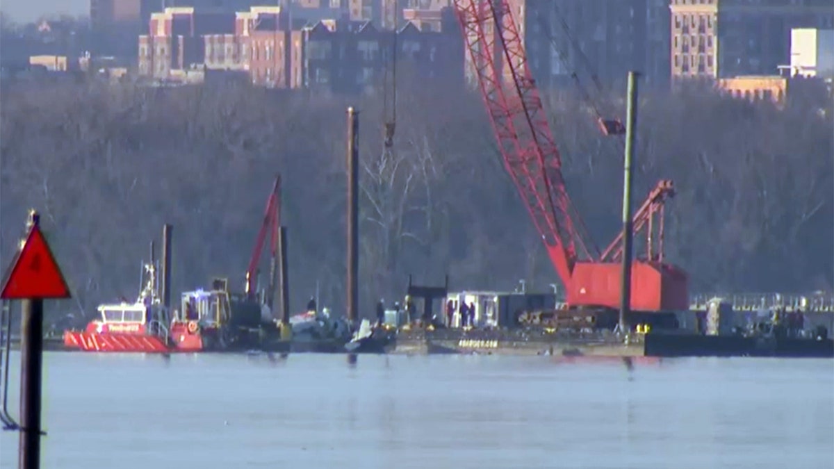 Debris recovery at DC plane crash site
