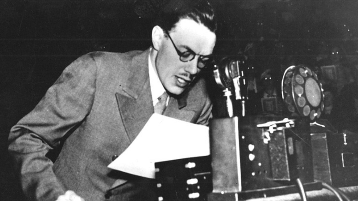 1930s radio broadcast