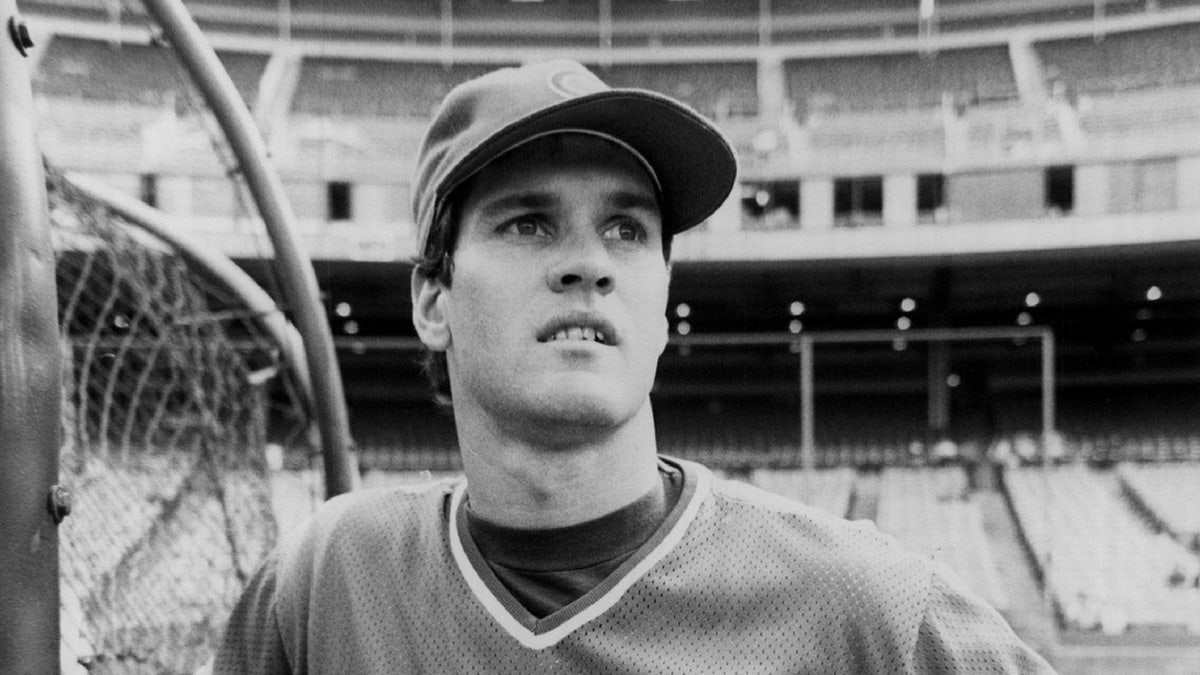 Ryne Sandberg looks on field