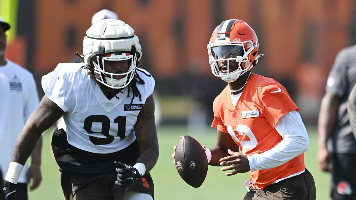 Shedeur at training camp