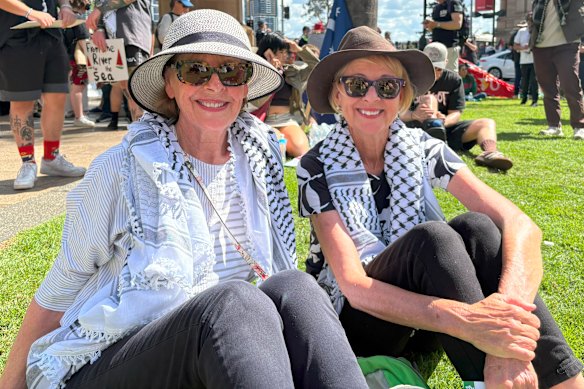 Sisters Jennifer Howse and Andrea McCourtie.