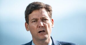 B.C. will go ahead with anti-tariff ads despite Trump blow-up over Ontario