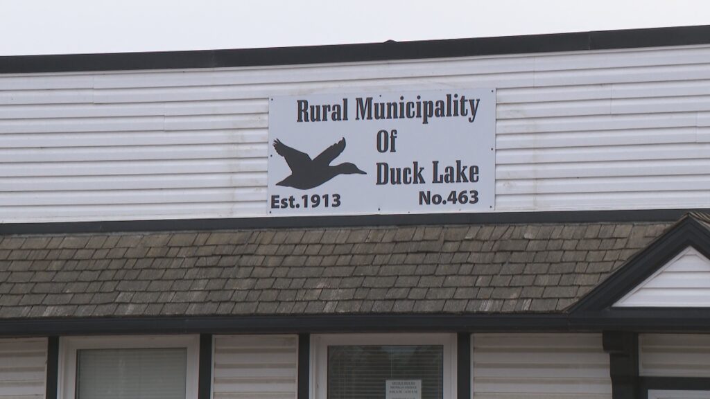 Residents react as Saskatchewan town puts naming rights up for bid