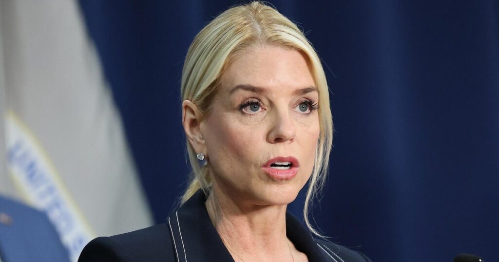 Meta scraps Facebook page tracking ICE agents in Chicago after Justice Dept. asked it to