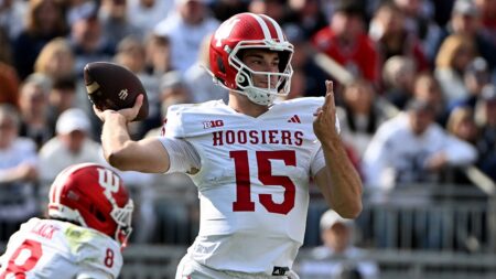 CFP committee explains keeping Indiana at No. 2 after close call vs Penn State in latest rankings