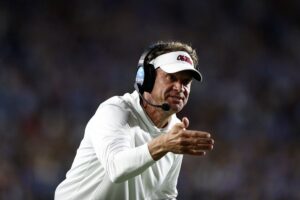 Florida Feels ‘Really Good’ About Chances to Poach Lane Kiffin: Report