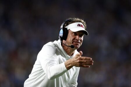 Florida Feels ‘Really Good’ About Chances to Poach Lane Kiffin: Report