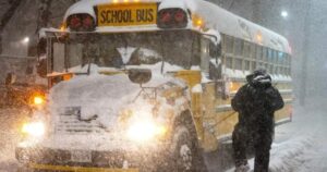 How Ontario school boards decide when to cancel school buses