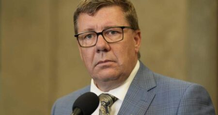 Moe faces Saskatchewan Party leadership vote