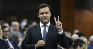 Edmonton Riverbend residents react to MP Matt Jeneroux’s departure