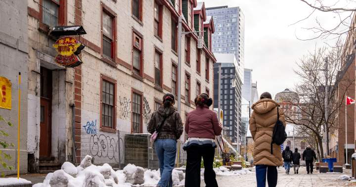 Montreal’s staple Wing Noodles to close