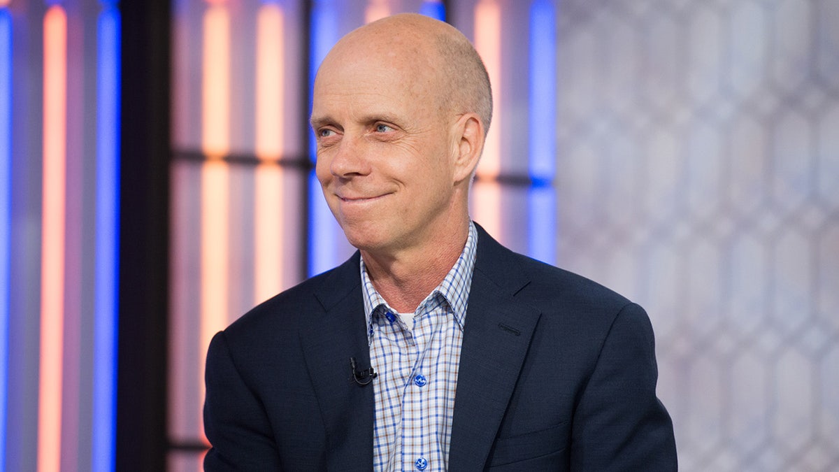 Former skater Scott Hamilton