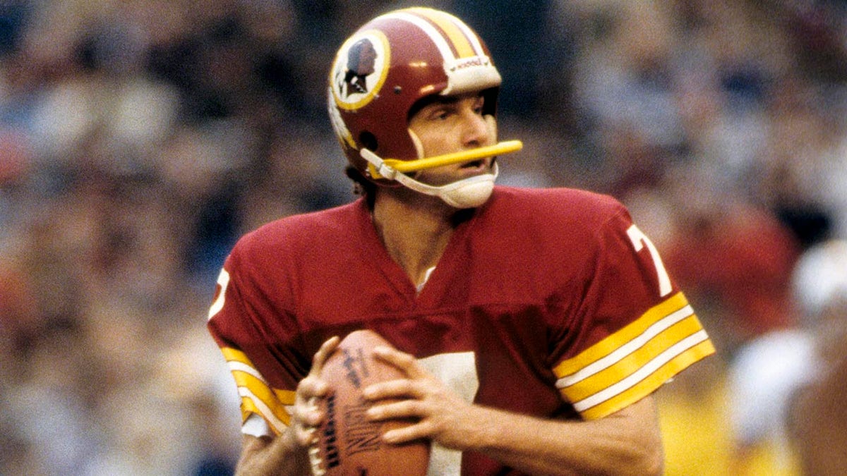 Joe Theismann vs Dolphins