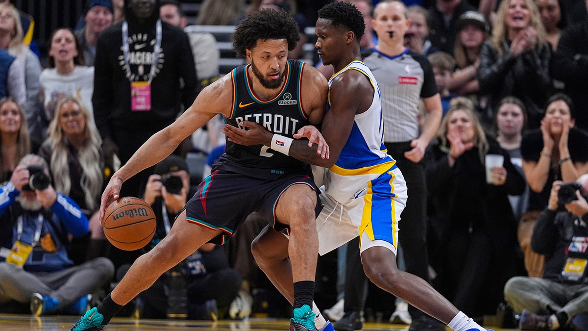 Cade Cunningham backs down Bennedict Mathurin