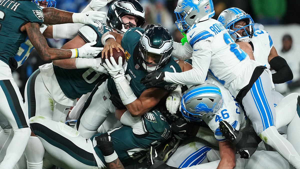 Jaen Hurts stopped at the tush push