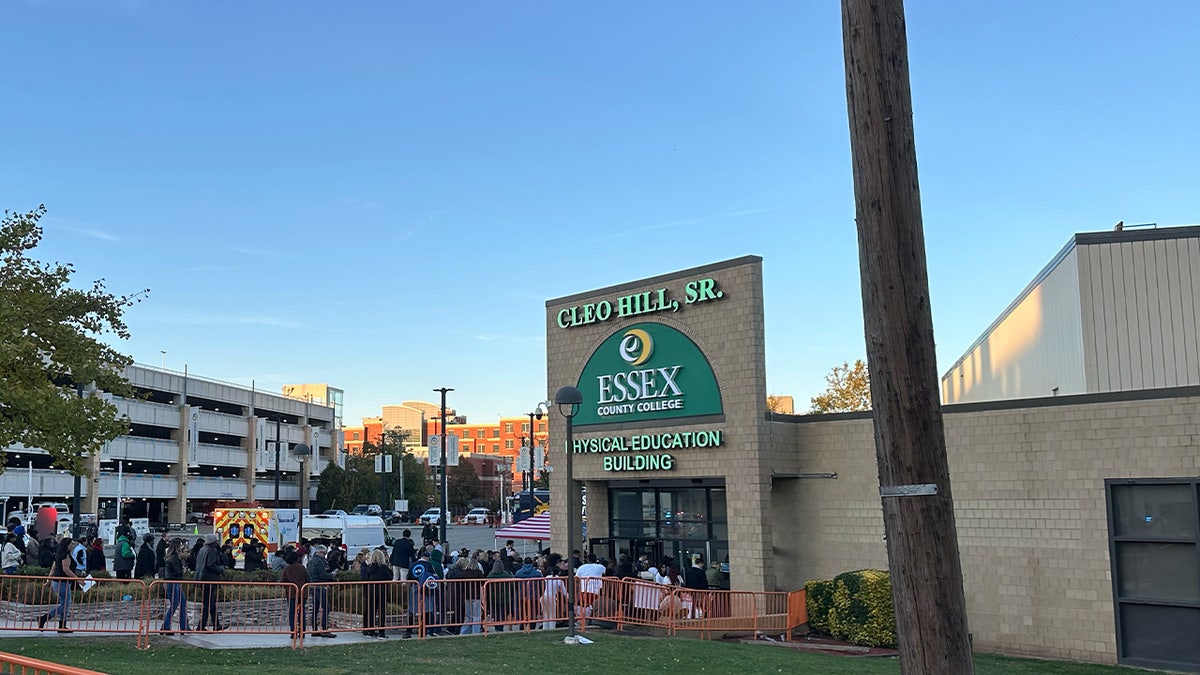 Entrance to Newark rally