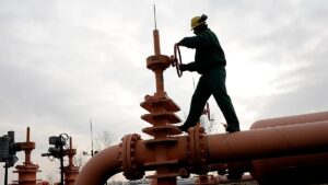 EU lawmakers backed end of Russian gas imports by 2027