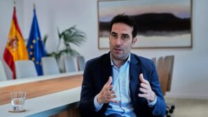 Migration remains an opportunity, Spanish economy minister says