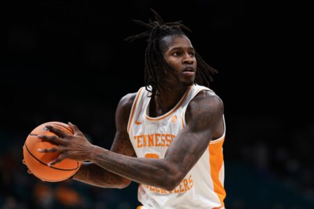 How to Watch Illinois vs Tennessee: Live Stream NCAA College Basketball, TV Channel