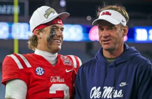 Jaxson Dart Has Strong Reaction to Lane Kiffin Leaving Ole Miss Before CFP