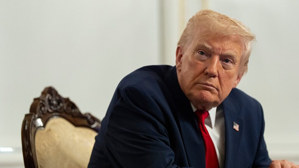 House Democrat pushes Senate to reverse Trump federal union order after GOP revolt by 20 Republicans