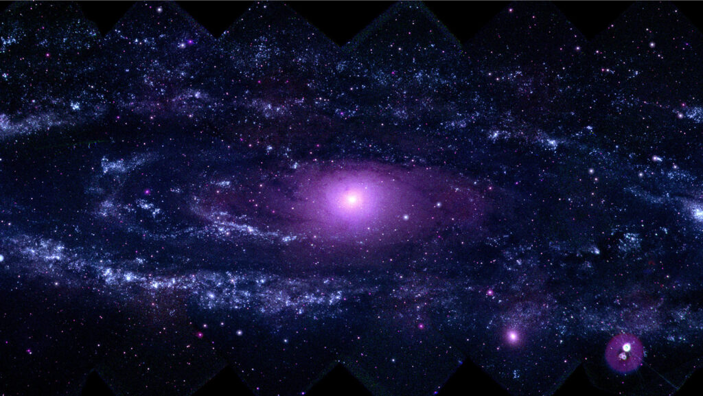 Dark matter ‘nuggets’ could explain the Milky Way’s mysterious glow