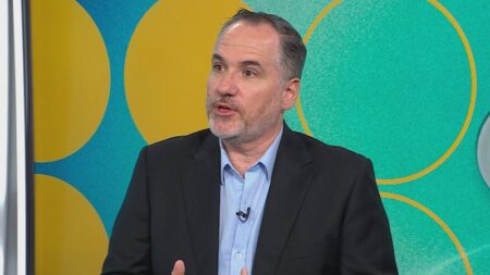 Tech expert’s tips for parents on social media ban