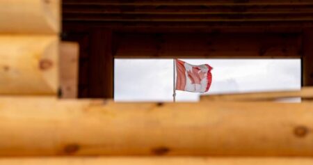 Ottawa’s new ‘Buy Canadian’ procurement rules kick in amid trade war