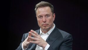 Elon Musk accuses Ilhan Omar of treason over Somalia comments in viral social media post