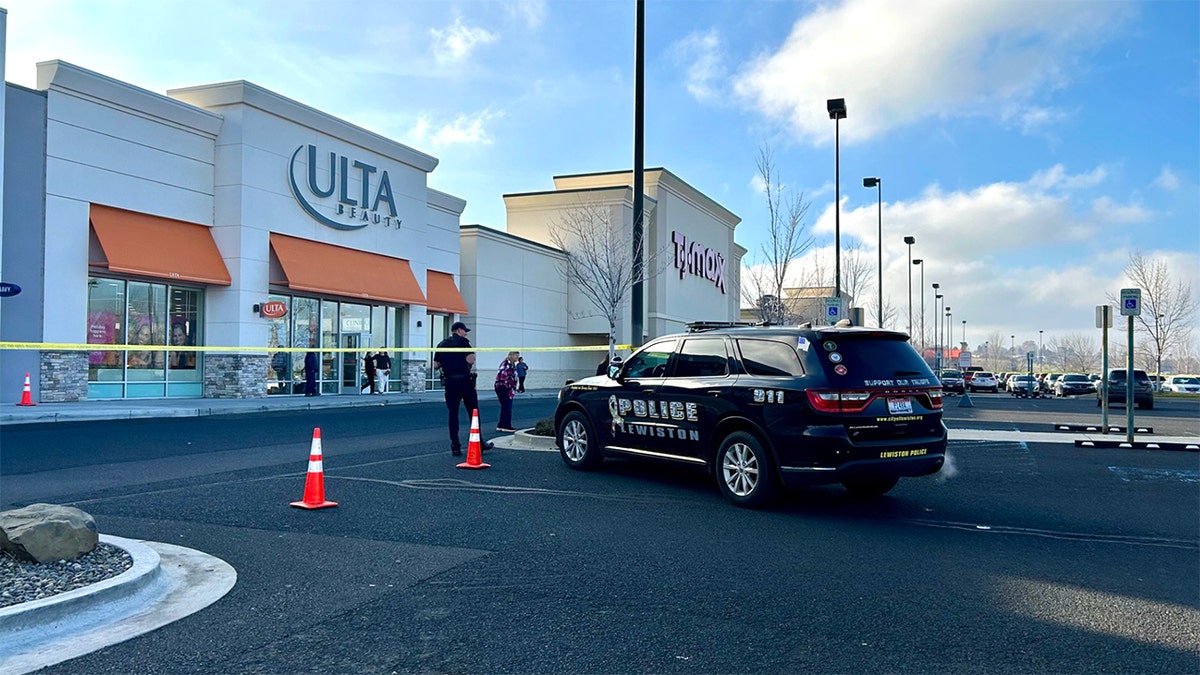 One person is dead following a U-Haul truck explosion early Saturday morning in Idaho, authorities said.