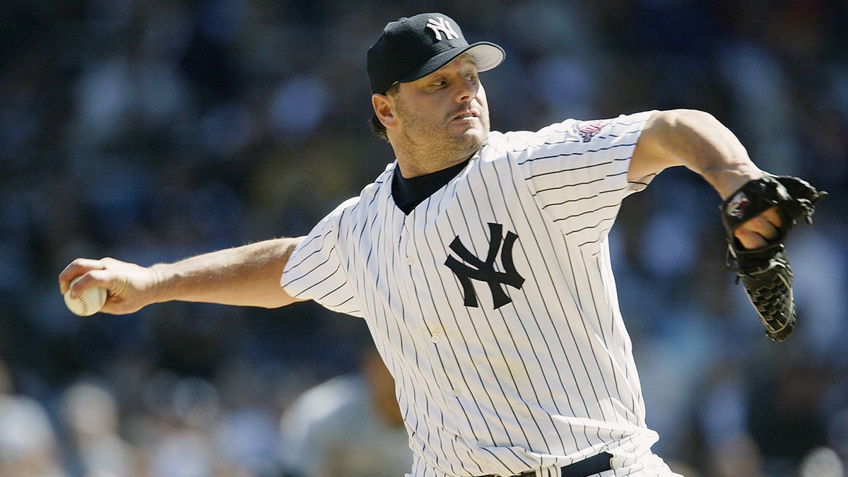 Roger Clemens goes up against Tampa Bay