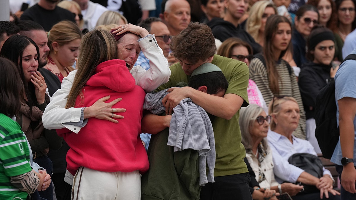 Families in Australia grieve the lives lost in Bondi Beach shooting