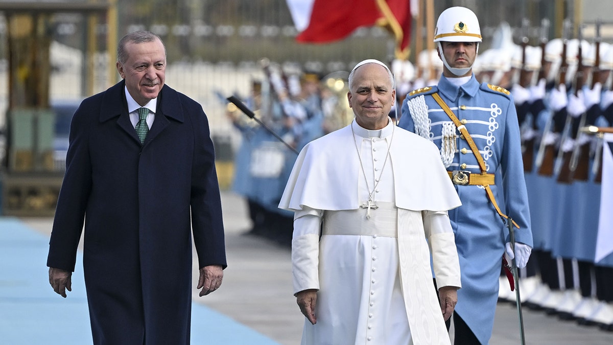 Pope Leo XIV with Turkish President Erdogan.