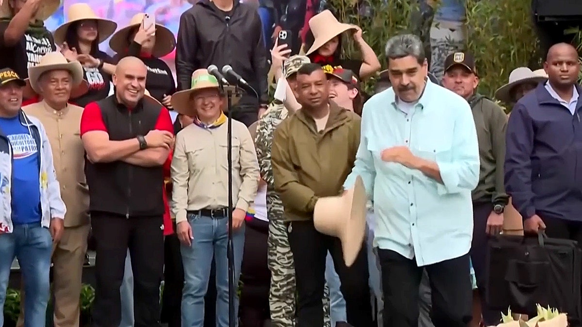 Maduro Dancing