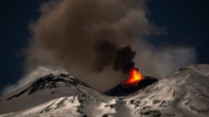 Volcano guides at Mount Etna strike over new hiking restrictions