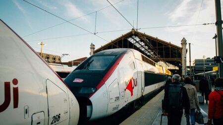 Is France’s SNCF banning children from parts of its trains?