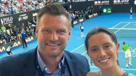 Sam Groth steps down as deputy Liberal leader