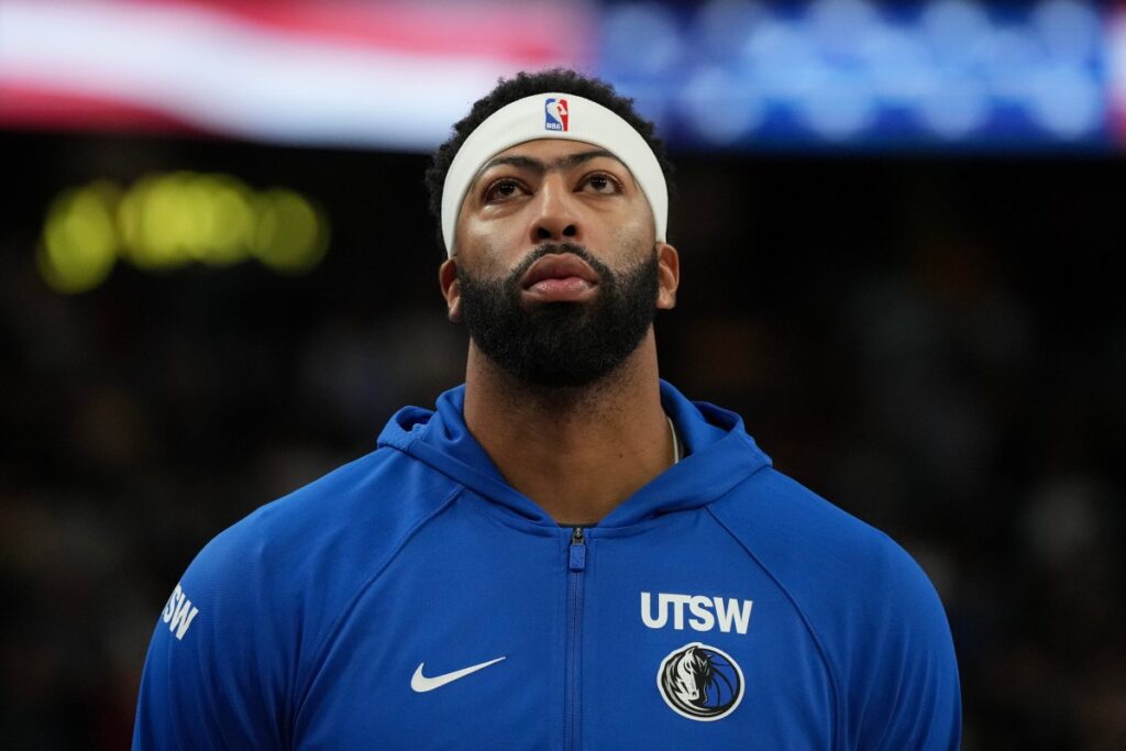 3 Key Details in Mavericks’ Anthony Davis Trade Saga