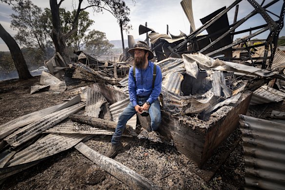 Fire tore through the tiny central Victorian goldfields town of Harcourt where more than 50 homes were lost. David Foley and his wife was building a mixed tourism and farming buisness when everything but his tiny home was destroyed.