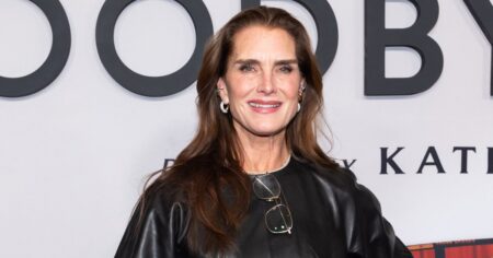 Brooke Shields Wore the Rich Mom White Sneakers Celebrities Love — Shop Her Exact Pair!