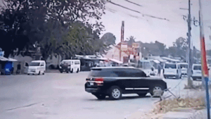 Filipino mayor unharmed after apparent RPG attack on car in broad daylight